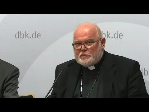 Studie zu Missbrauchstaten: Katholische Kirche bittet um Entschuldigung